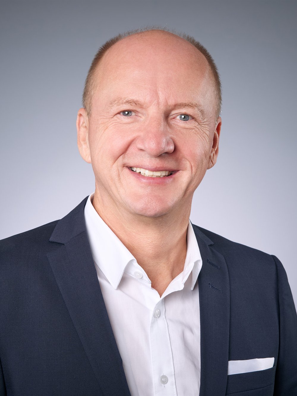 Oliver Fischer, Inhaber von LenovaCare
